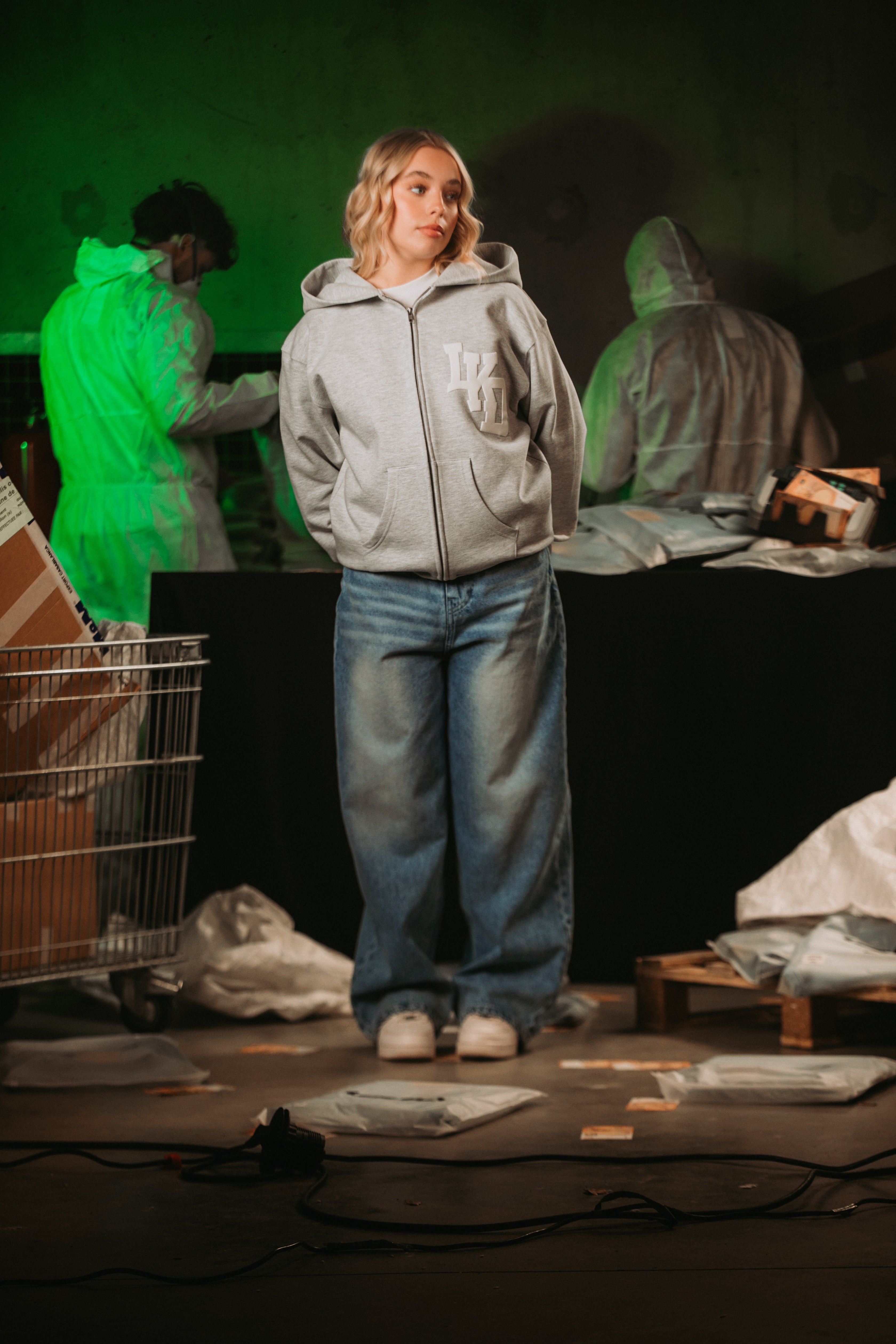 Hoodie Zippé Gris Oversize – LOCKD (by Lebouseuh)